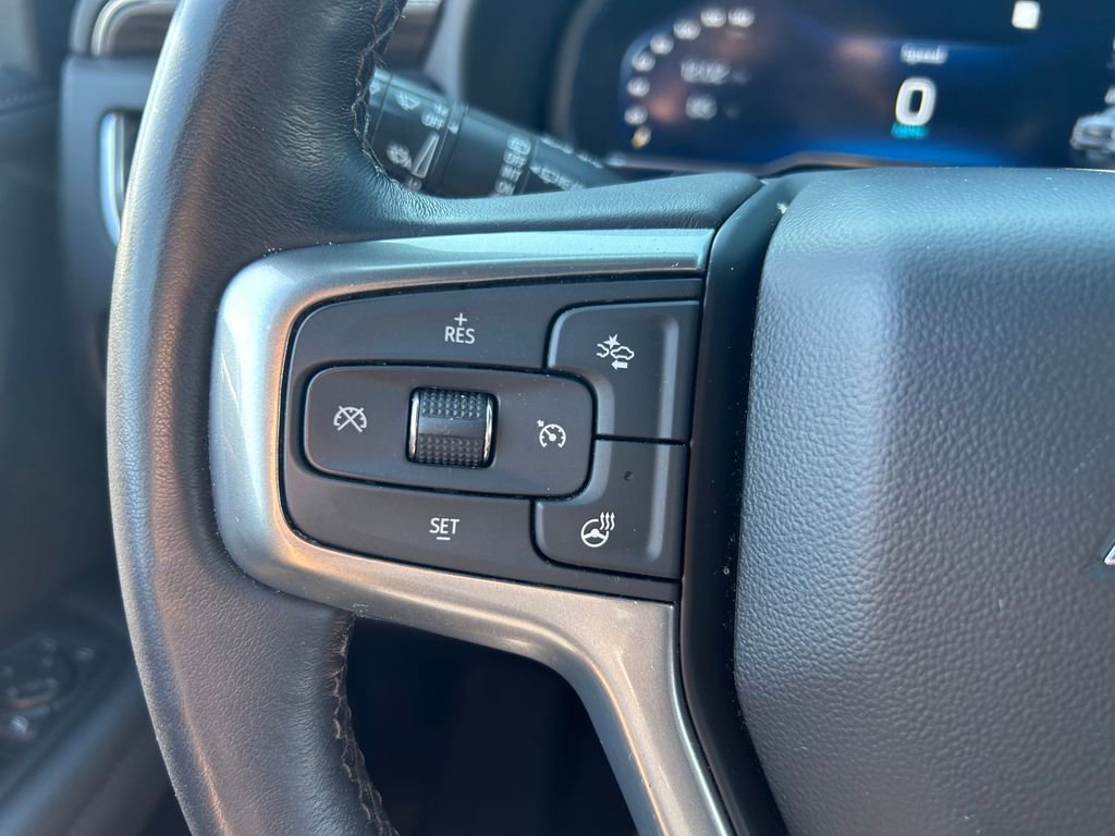 Used 2022 Chevrolet Tahoe LT w/ Luxury Package AWD/4WD image 19