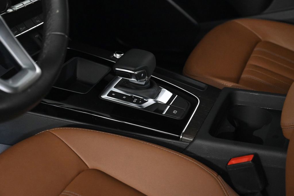 Used 2023 Audi Q5 2.0T Premium image 19