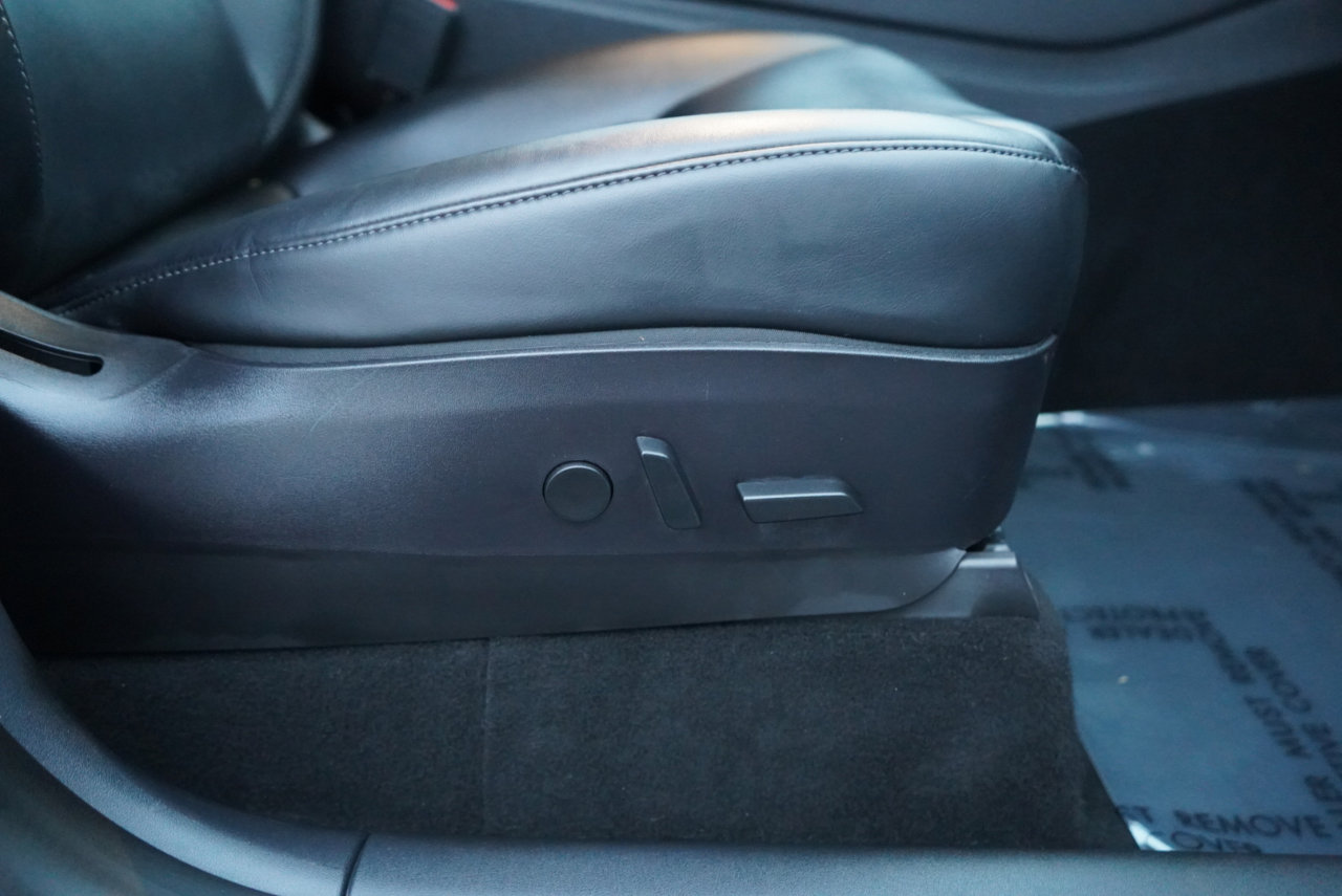 Used 2020 Tesla Model Y Performance image 89