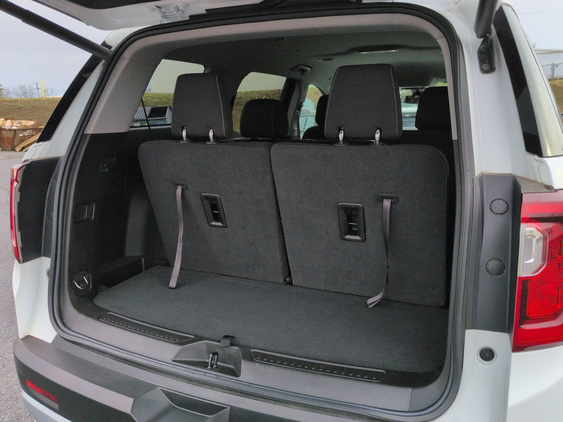 Certified 2023 GMC Acadia SLE w/ Driver Convenience Package AWD/4WD image 26