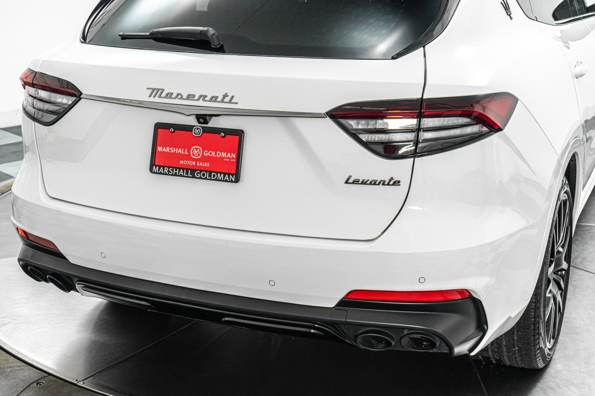 Used 2022 Maserati Levante Modena image 37