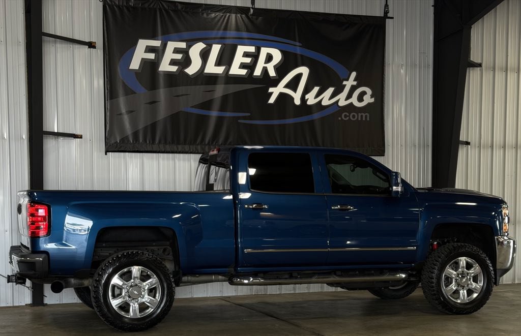Used 2018 Chevrolet Silverado 2500 LTZ w/ Duramax Plus Package AWD/4WD image 15