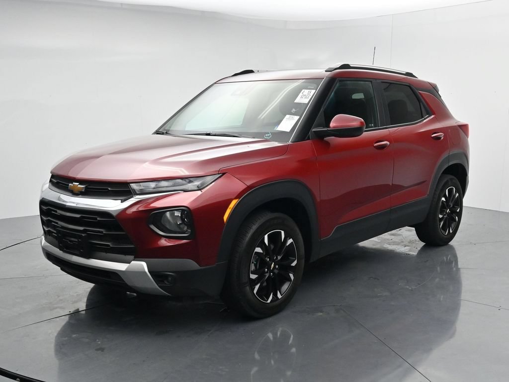 Used 2022 Chevrolet TrailBlazer LT w/ Convenience Package AWD/4WD image 4