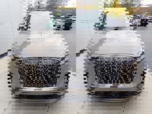 New 2026 Lincoln Aviator Reserve image 9