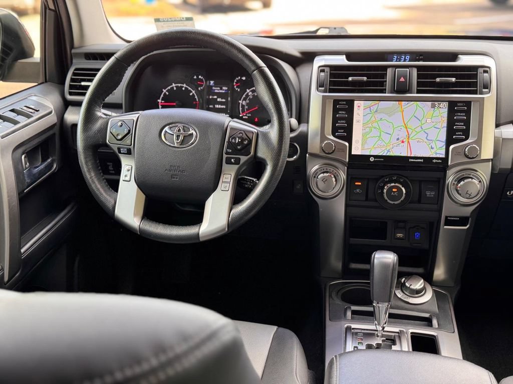 Used 2023 Toyota 4Runner SR5 Premium w/ Moonroof Package AWD/4WD image 25