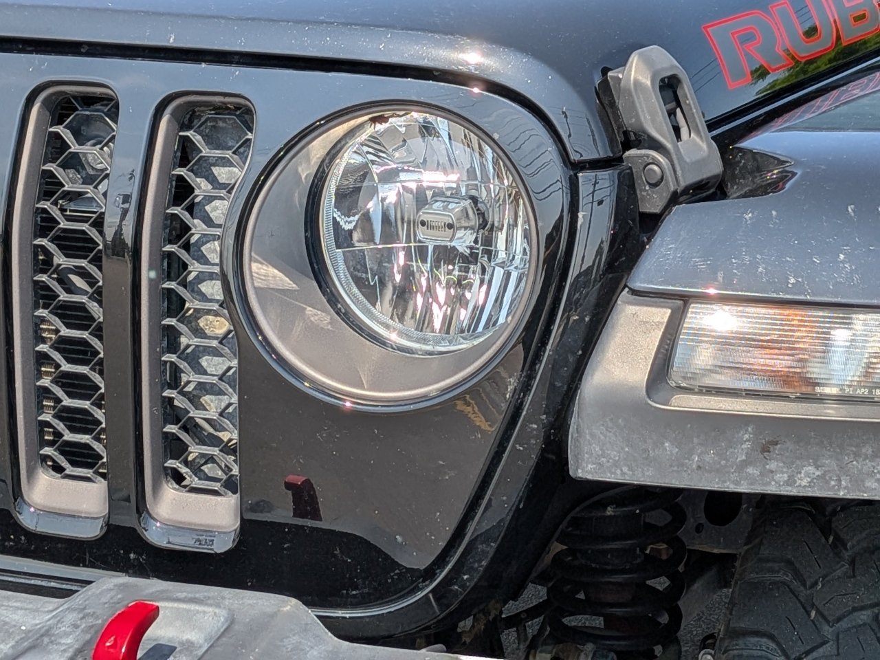 Used 2023 Jeep Gladiator Sport AWD/4WD image 11