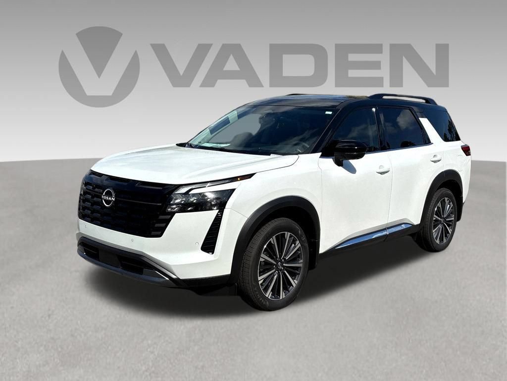 New 2026 Nissan Pathfinder Platinum FWD image 3