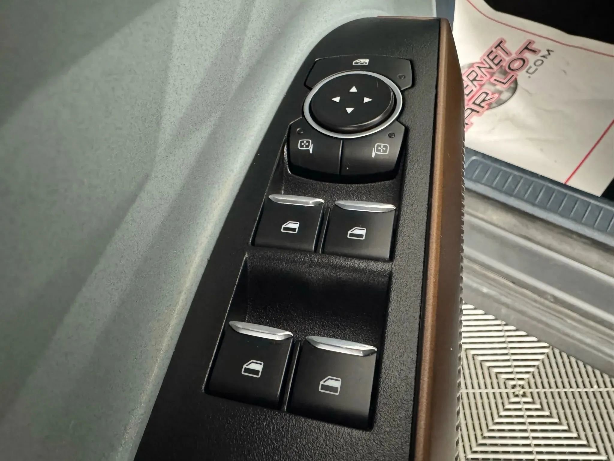 Used 2022 Ford Maverick Lariat image 37