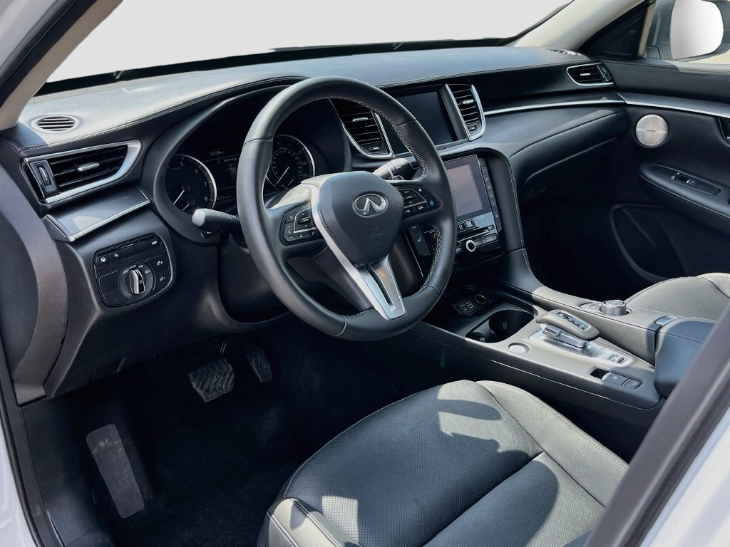 Used 2025 INFINITI QX50 Luxe AWD/4WD image 9