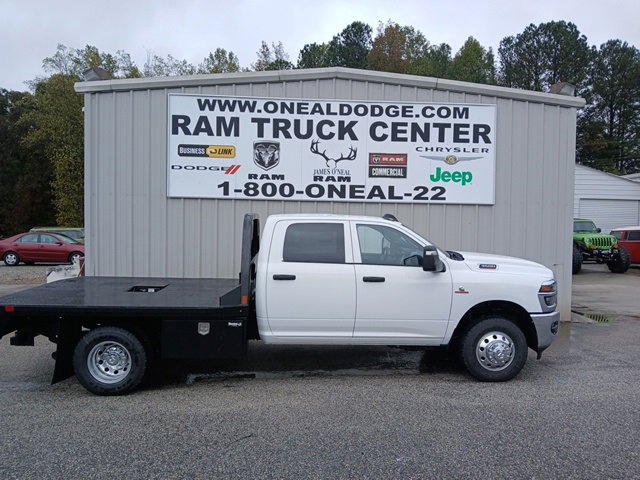New 2026 RAM 3500 Tradesman w/ Chrome Appearance Group image 2