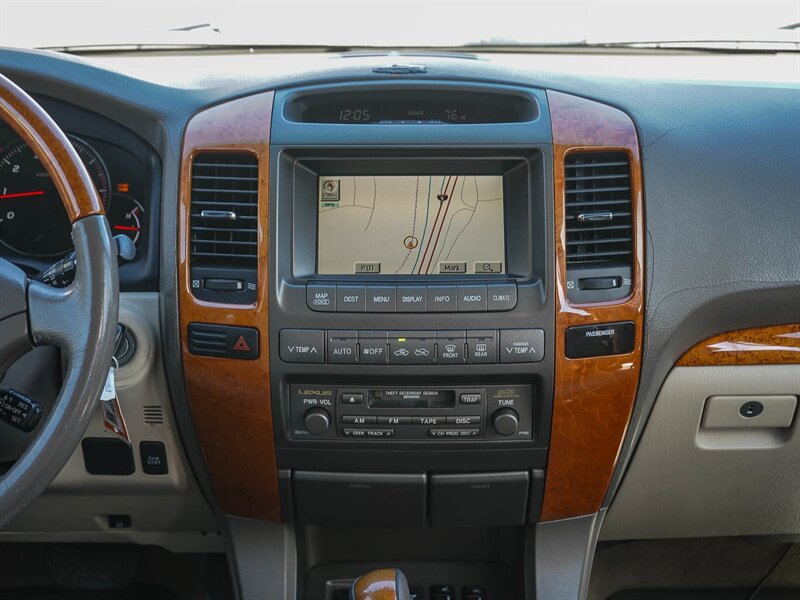 Used 2004 Lexus GX 470 image 18