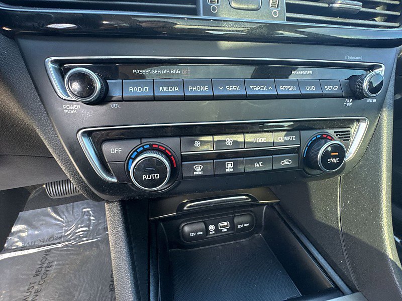 Used 2018 Kia Optima SX image 28