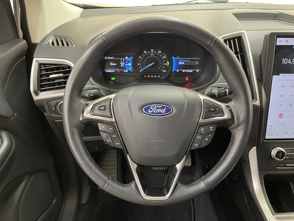 Used 2024 Ford Edge SEL image 22