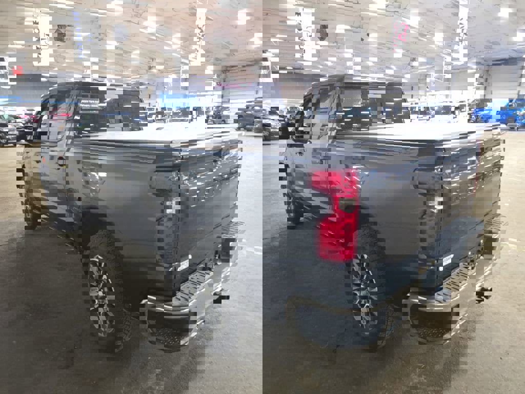 Certified 2022 Chevrolet Silverado 1500 LT image 4