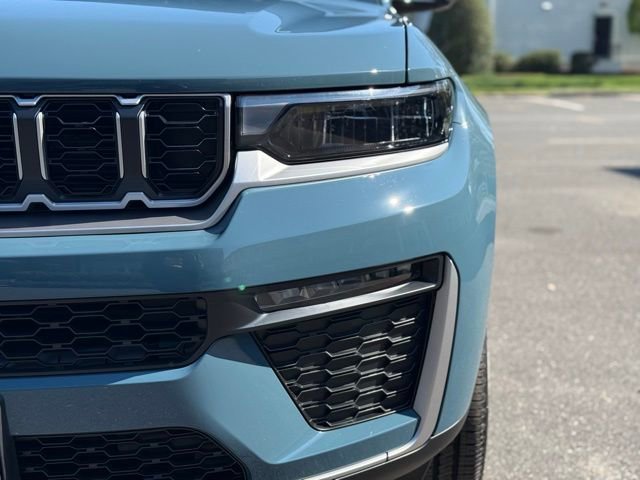 New 2026 Jeep Grand Cherokee Limited AWD/4WD image 9