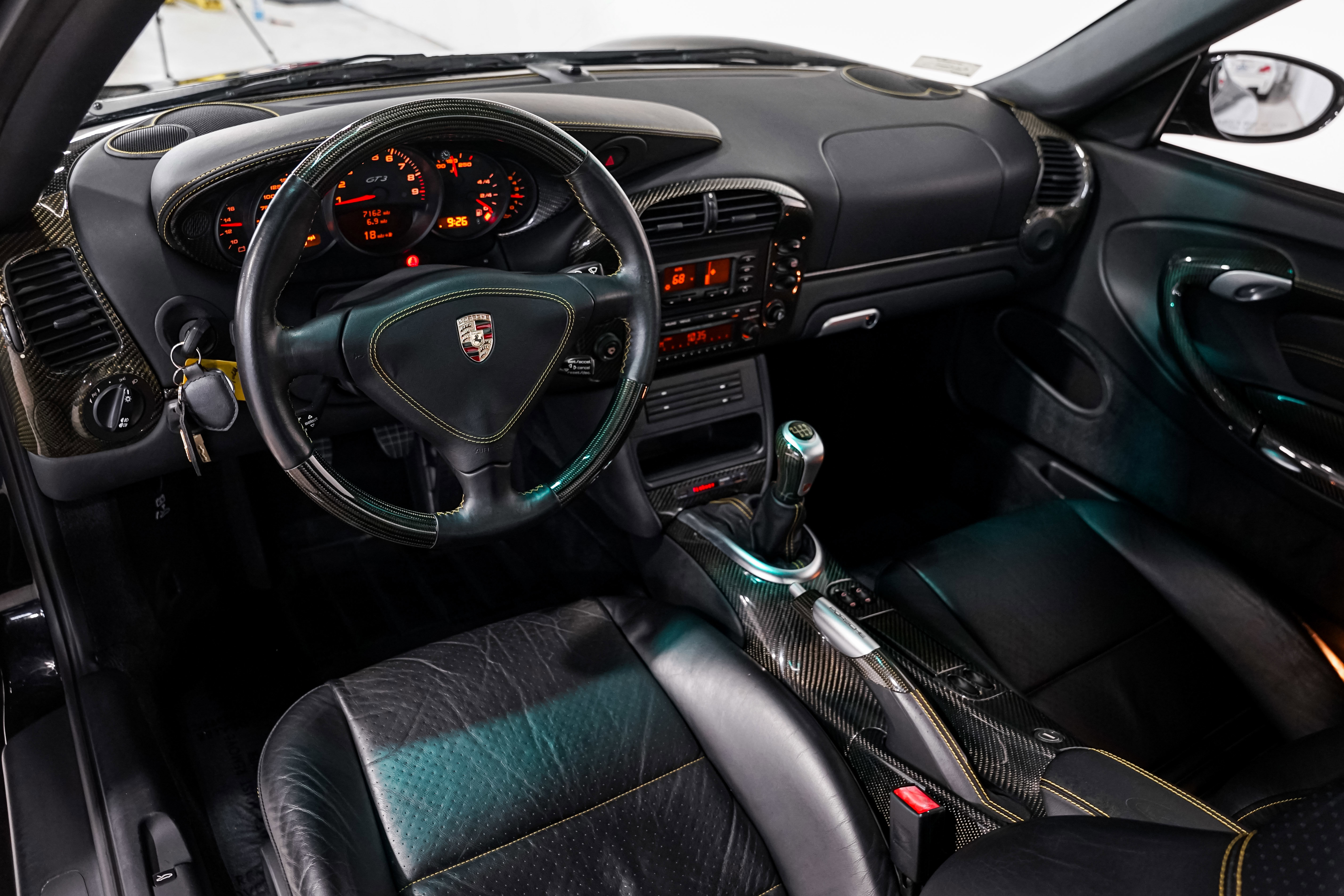 Used 2004 Porsche 911 GT3 image 10