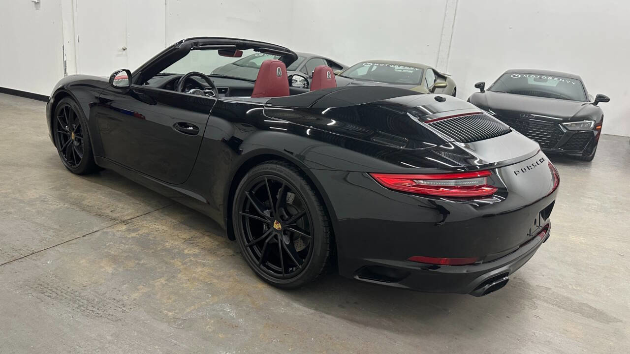 Used 2018 Porsche 911 Carrera image 16