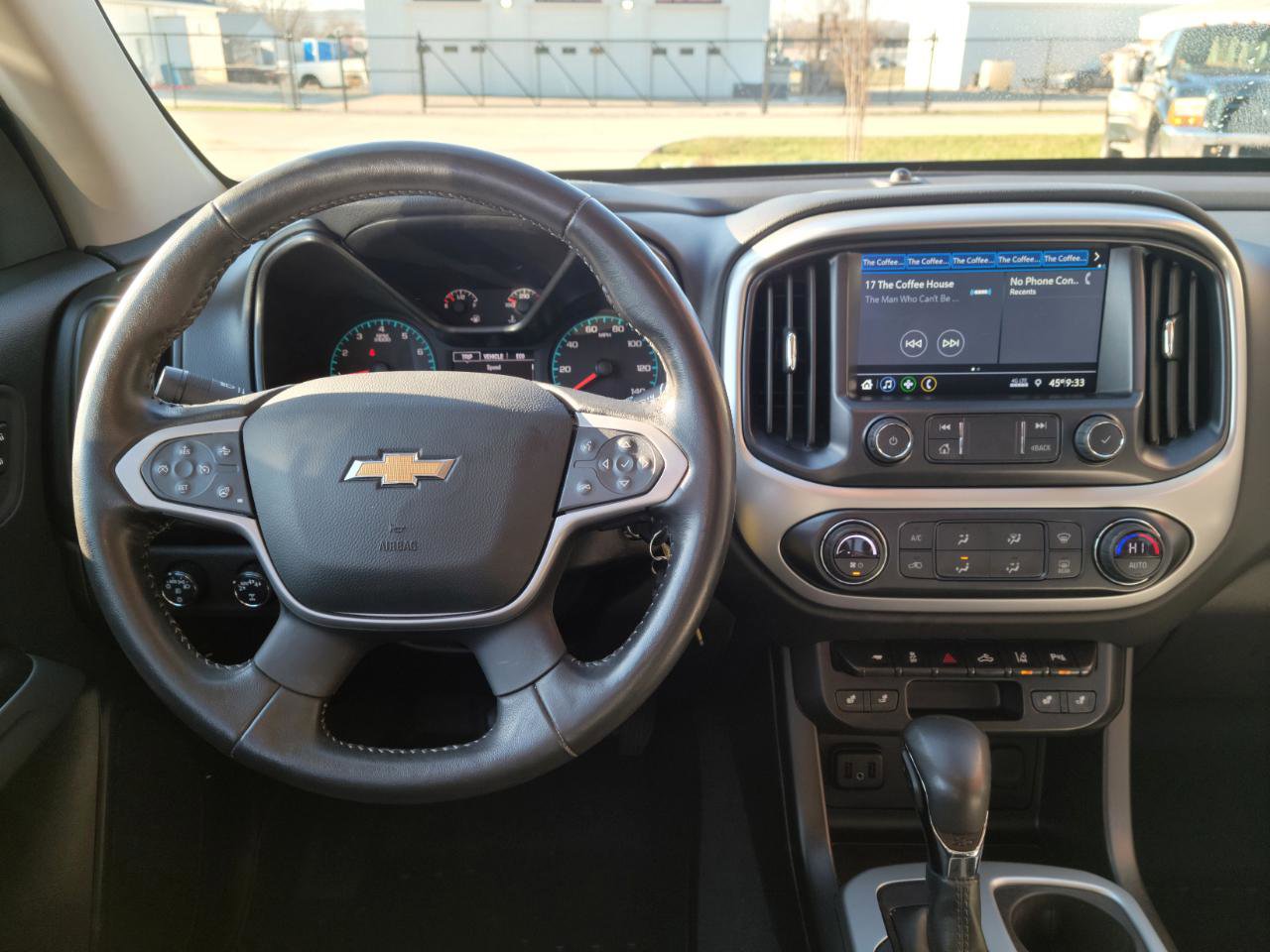 Used 2022 Chevrolet Colorado LT w/ Luxury Package AWD/4WD image 10