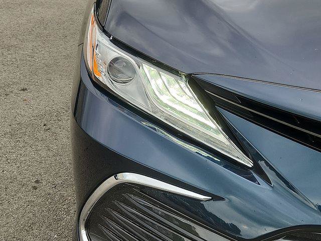 Certified 2021 Toyota Camry XLE w/ Cold Weather Package FWD image 9
