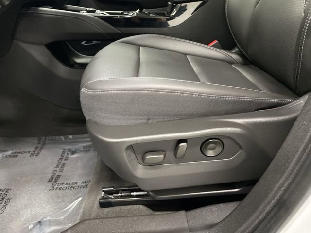 Certified 2025 Buick Envision Preferred image 20
