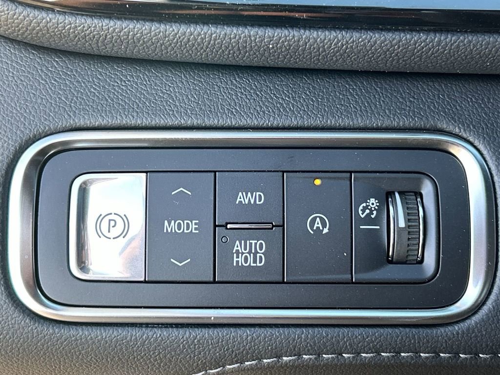 New 2026 Buick Enclave Avenir w/ Super Cruise Package AWD/4WD image 18