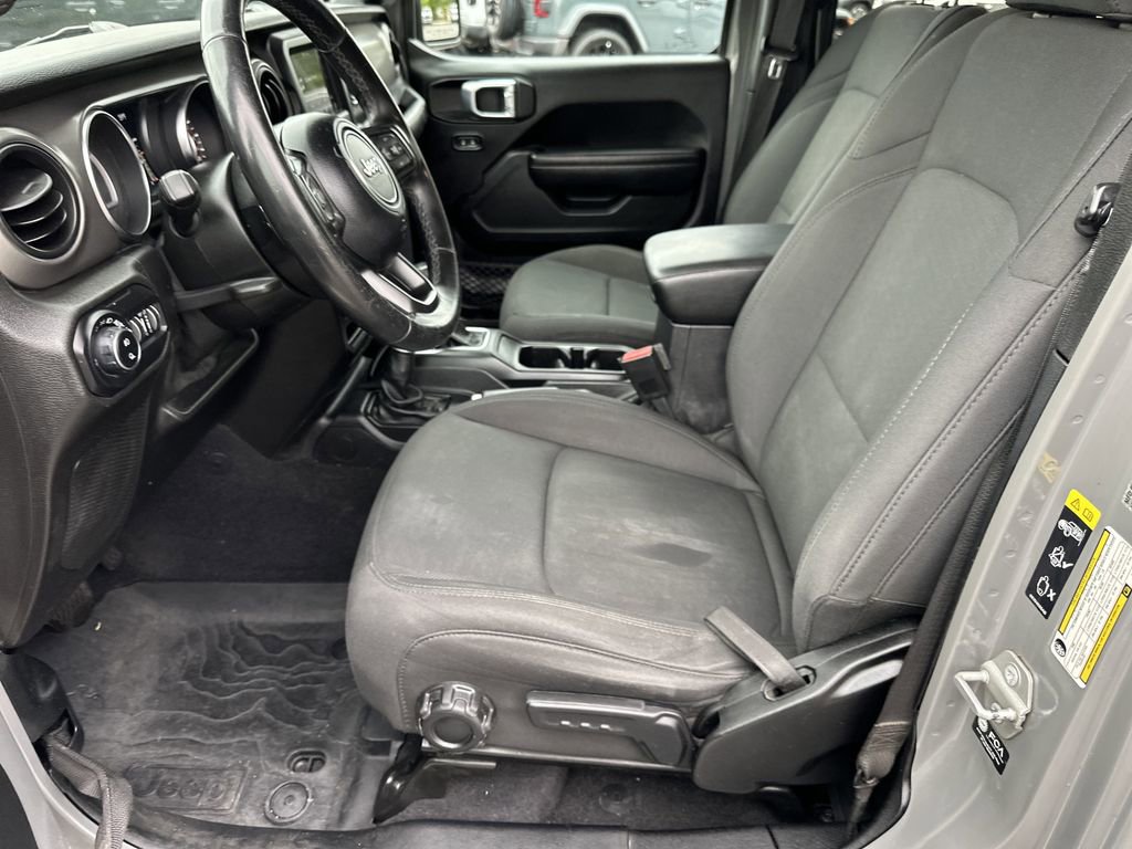 Certified 2021 Jeep Gladiator Sport AWD/4WD image 14