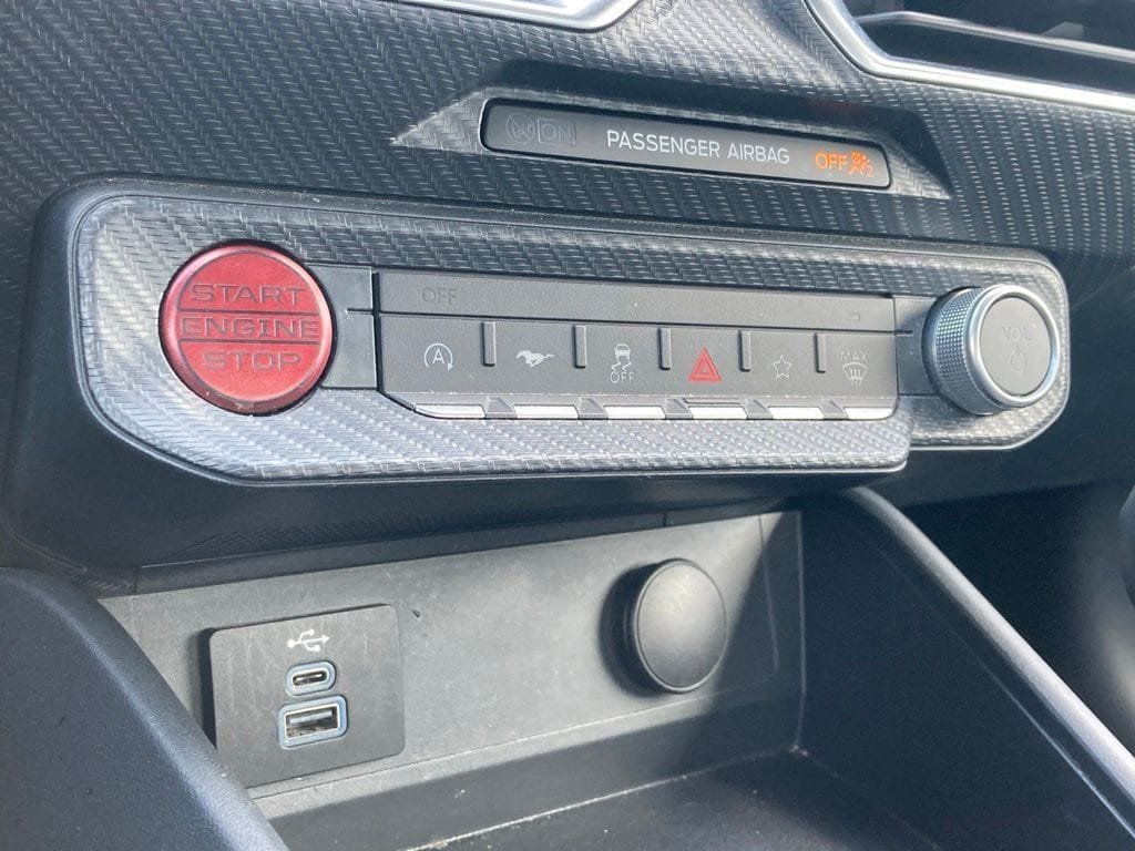 Used 2025 Ford Mustang Premium RWD image 22