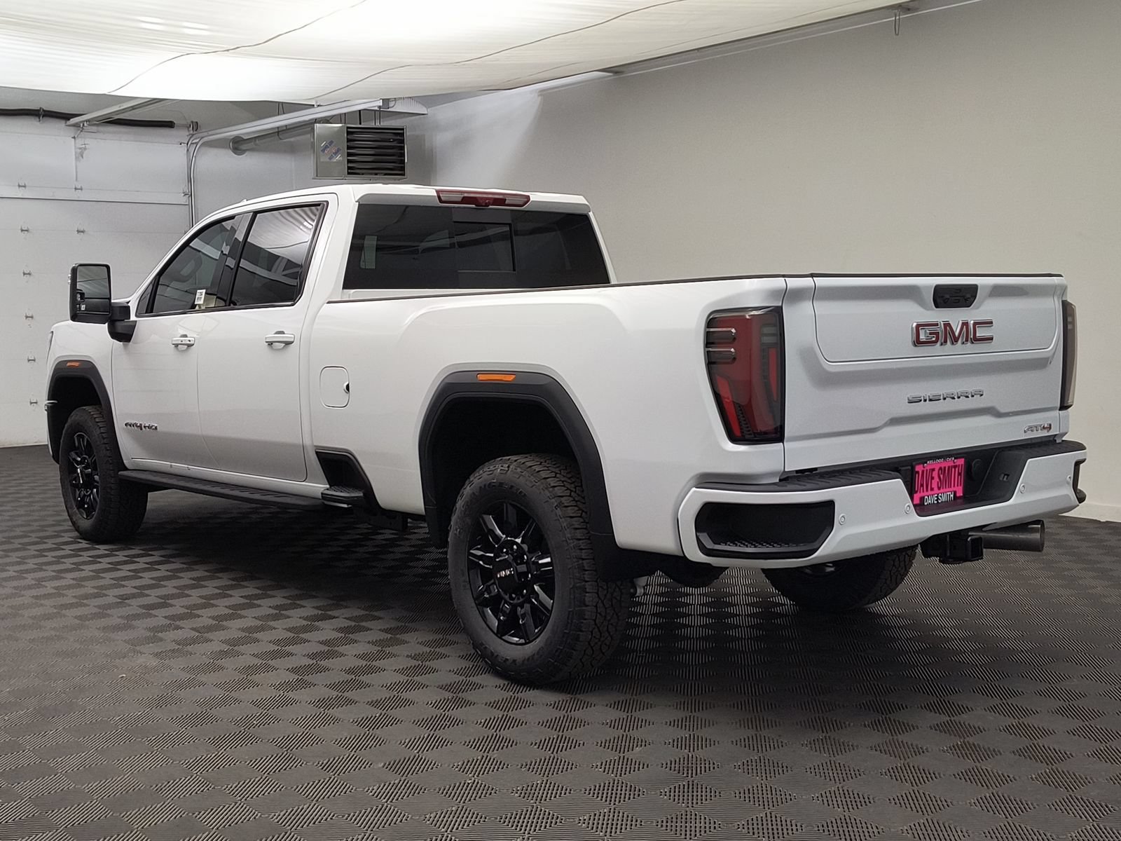 New 2026 GMC Sierra 2500 AT4 w/ AT4 Premium Plus Package AWD/4WD image 3