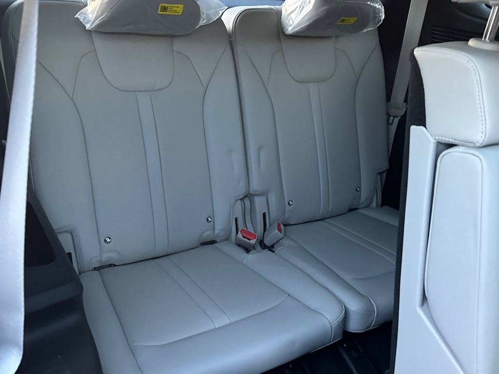 New 2026 Kia Sorento S image 15