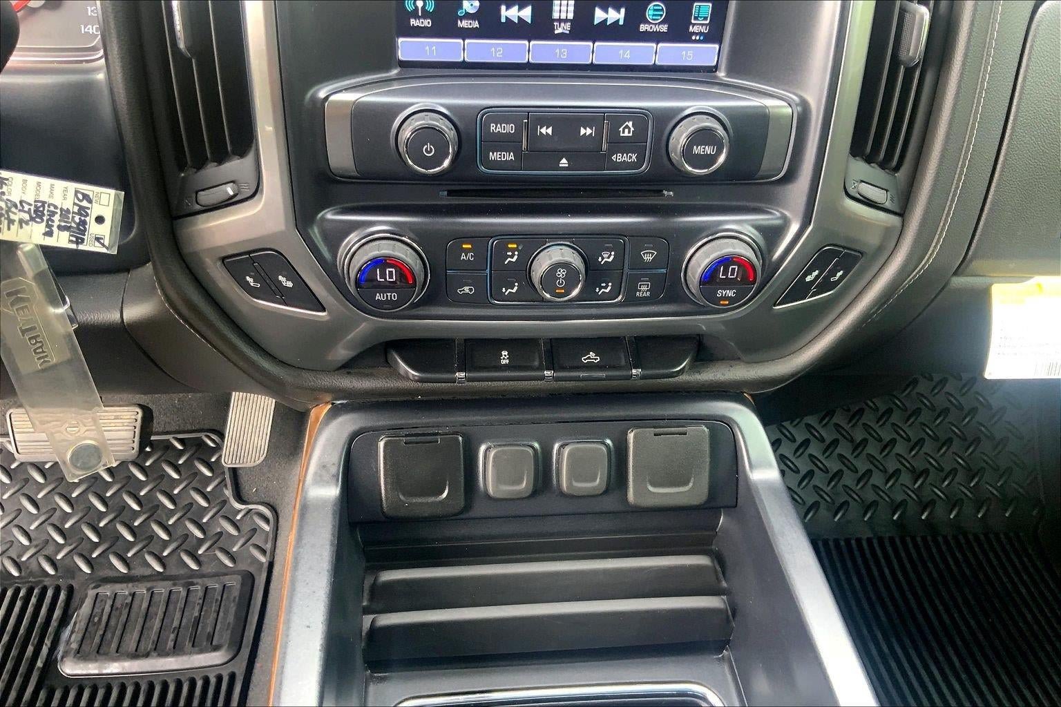 Used 2018 Chevrolet Silverado 1500 LTZ w/ Sport Package AWD/4WD image 34