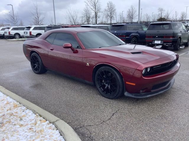 Used 2017 Dodge Challenger R/T Scat Pack w/ Leather Interior Group image 3