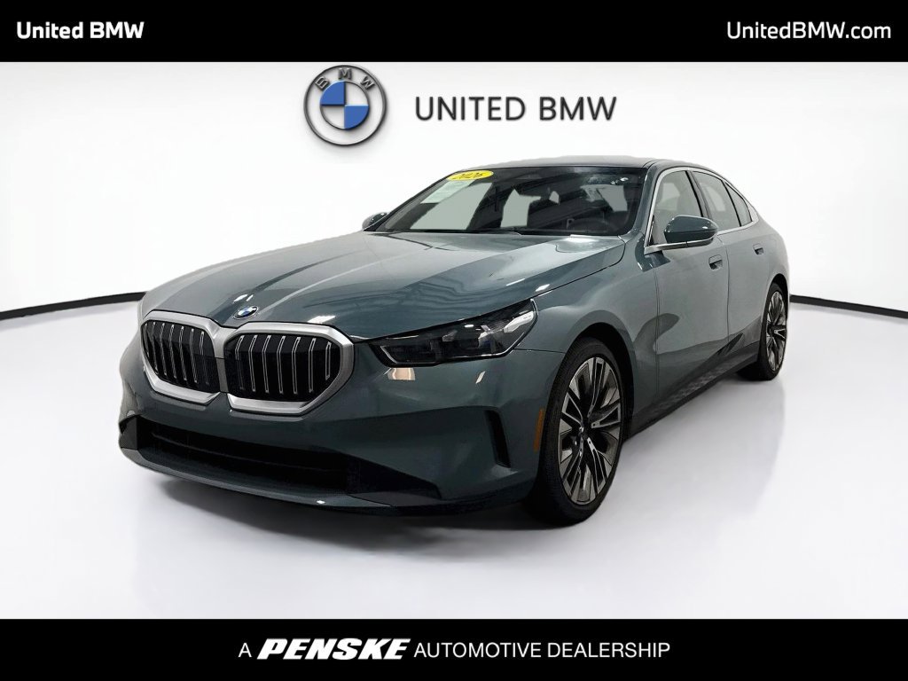 Certified 2026 BMW 530i RWD image 1