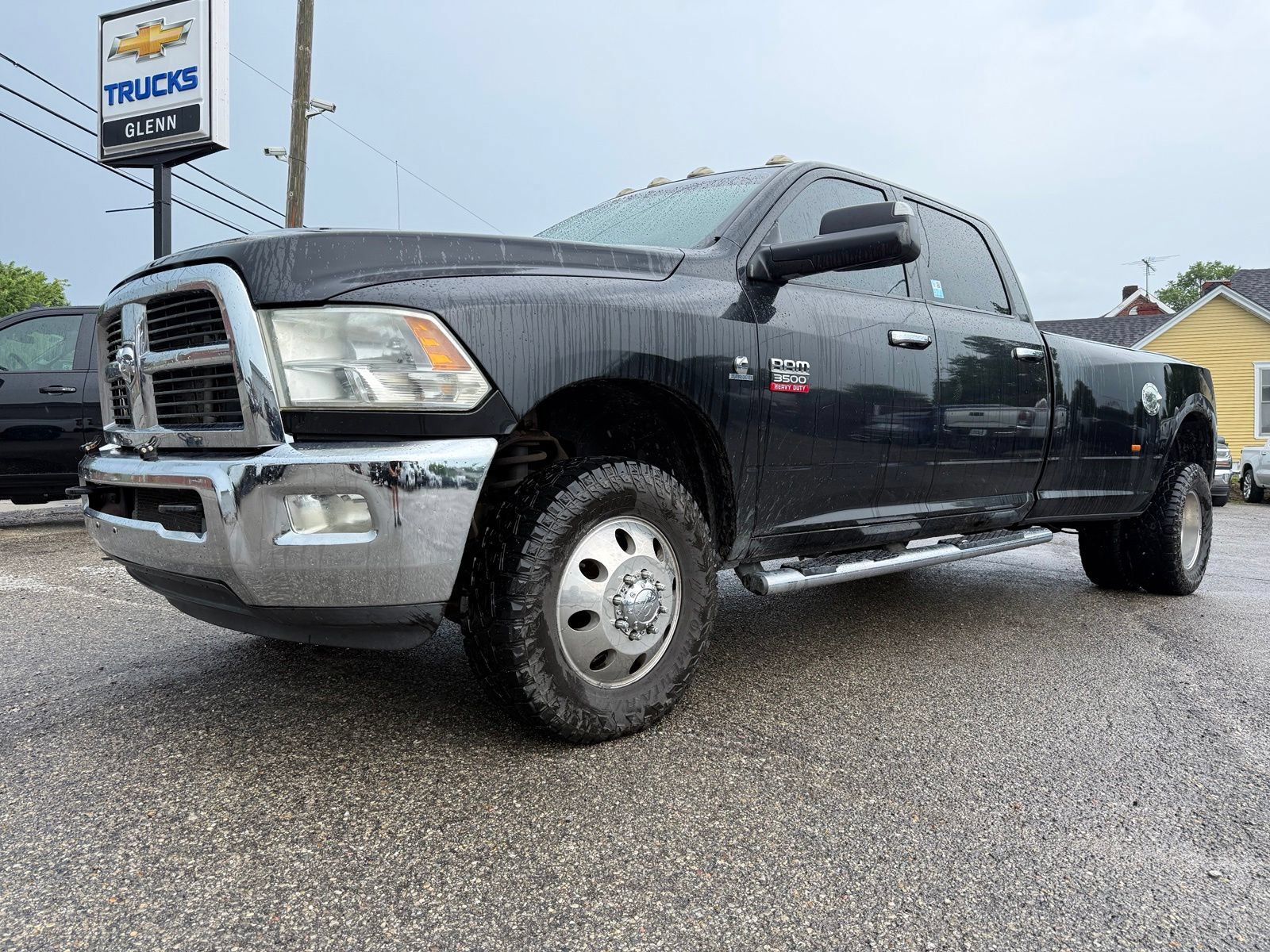 Used 2010 Dodge Ram 3500 Truck SLT w/ Big Horn Regional Package AWD/4WD image 2