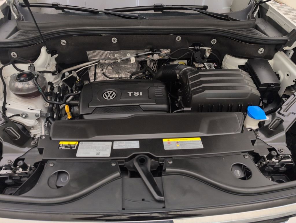 Used 2023 Volkswagen Atlas SEL AWD/4WD image 46