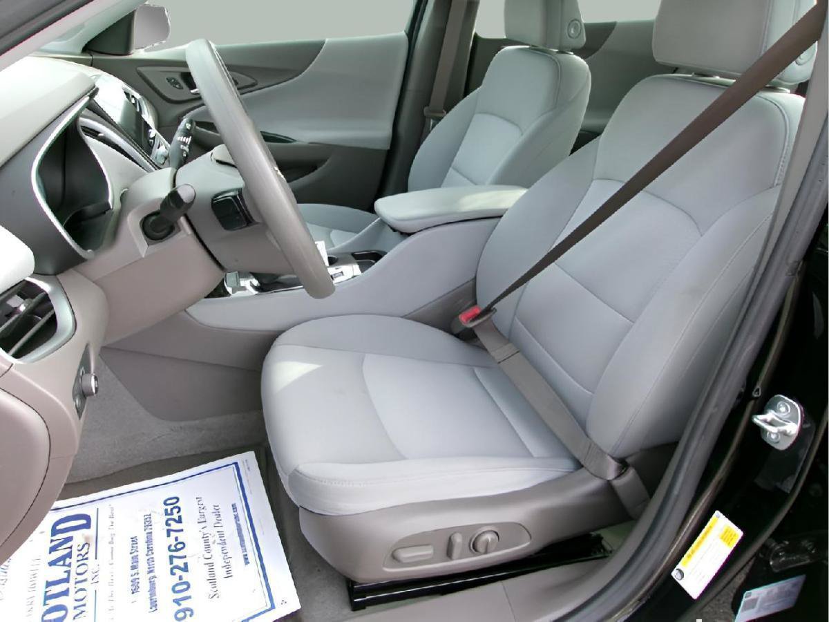 Used 2024 Chevrolet Malibu LS FWD image 13