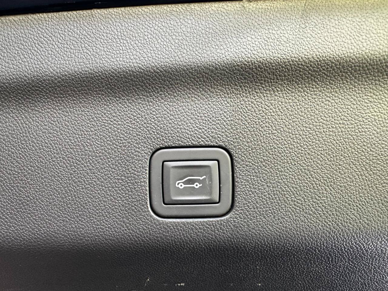 Used 2025 Chevrolet Tahoe RST w/ RST Capability Package AWD/4WD image 39