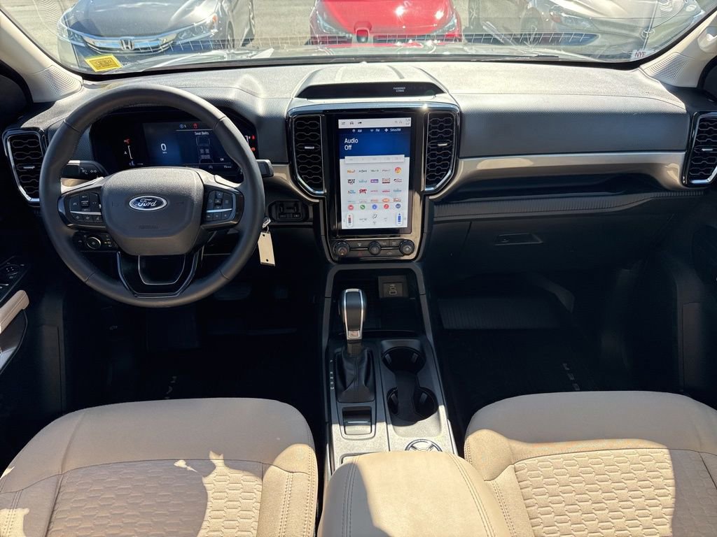 Used 2025 Ford Ranger XLT w/ Advanced Towing Package image 12