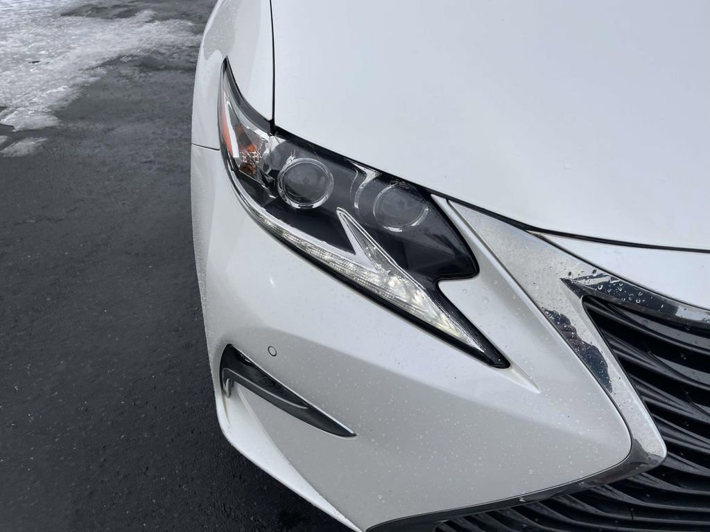 Used 2018 Lexus ES 350 350 image 16