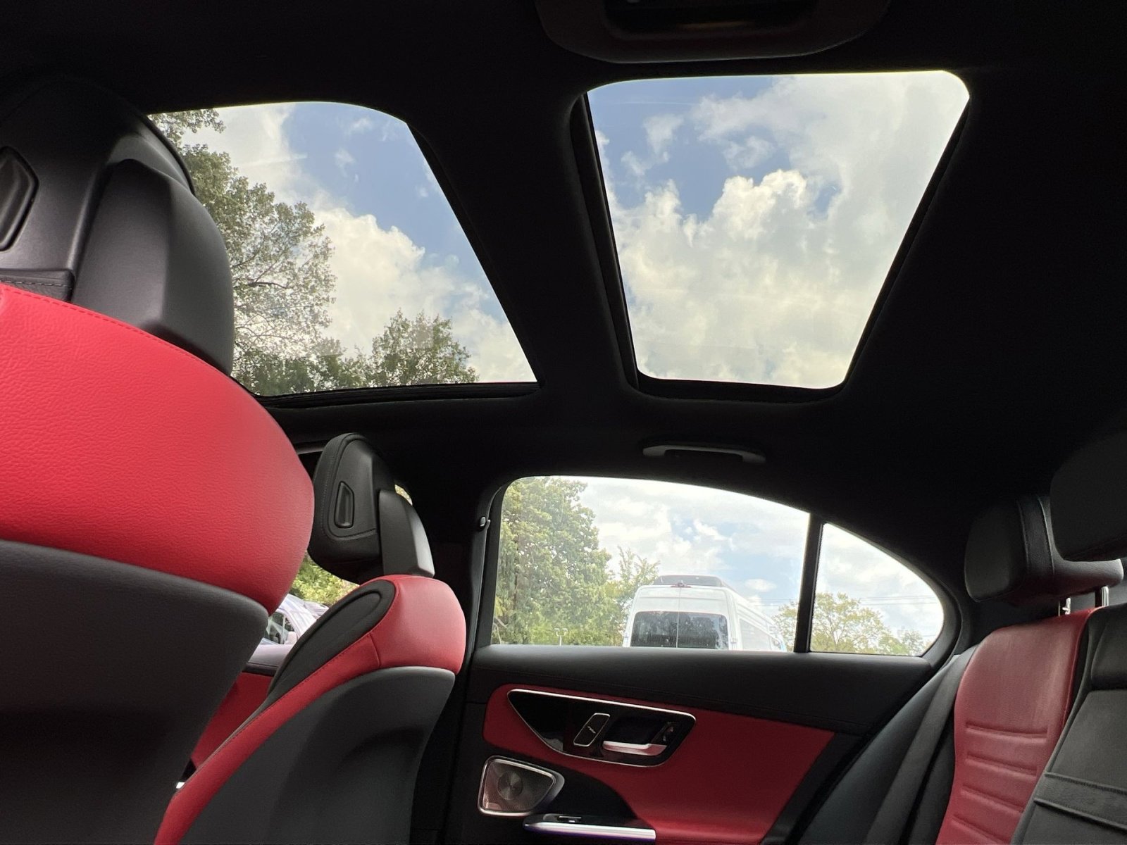 New 2025 Mercedes-Benz C 300 4MATIC Sedan image 22