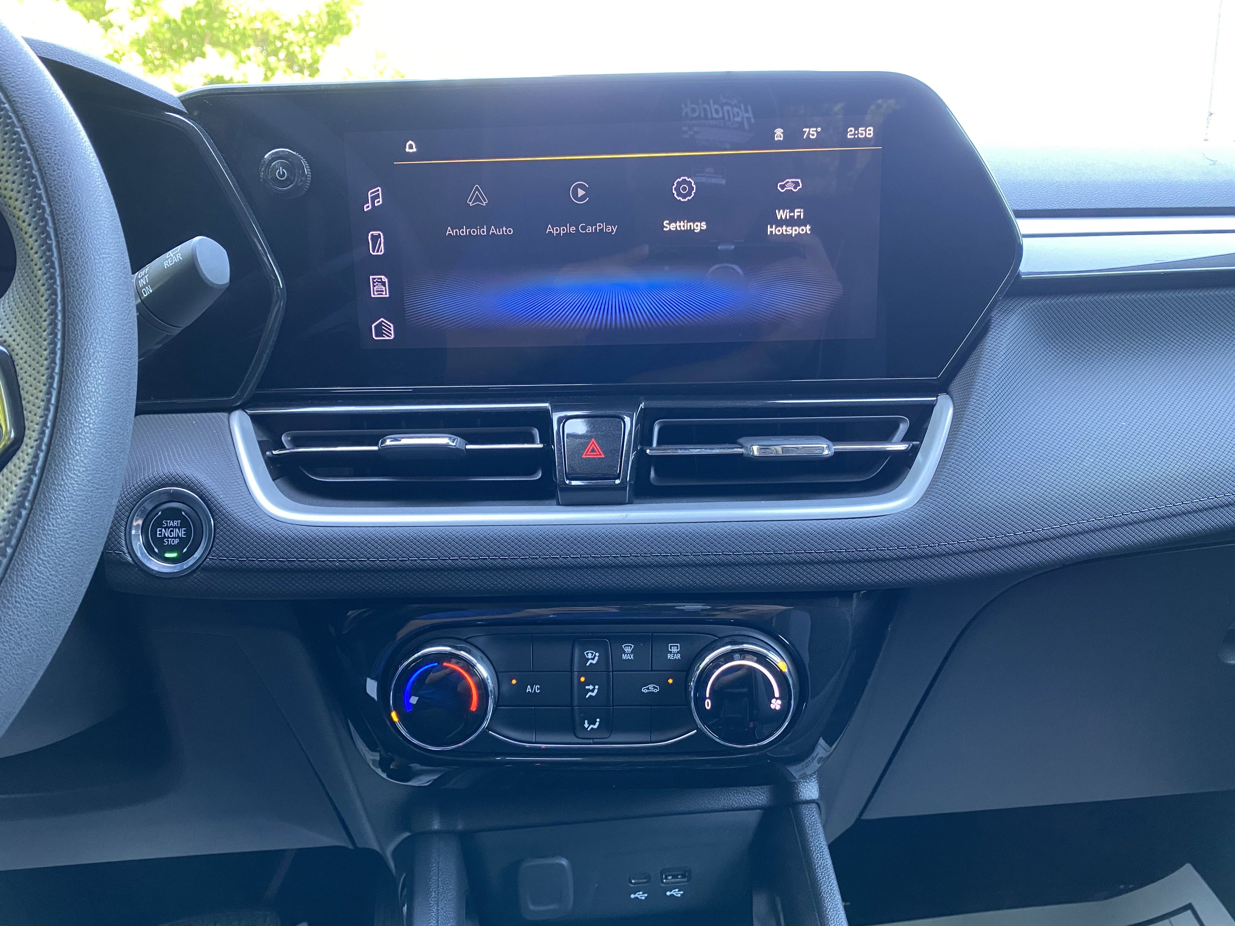 Used 2024 Chevrolet TrailBlazer LT w/ Driver Confidence Package image 25