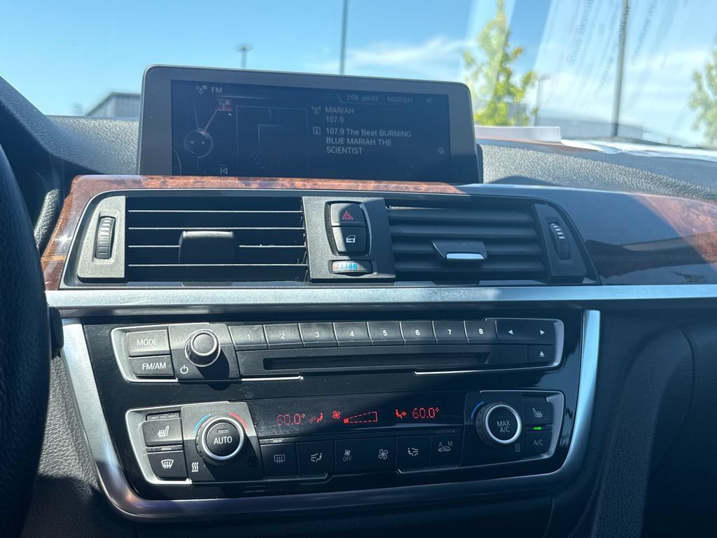 Used 2015 BMW 435i Convertible RWD image 18