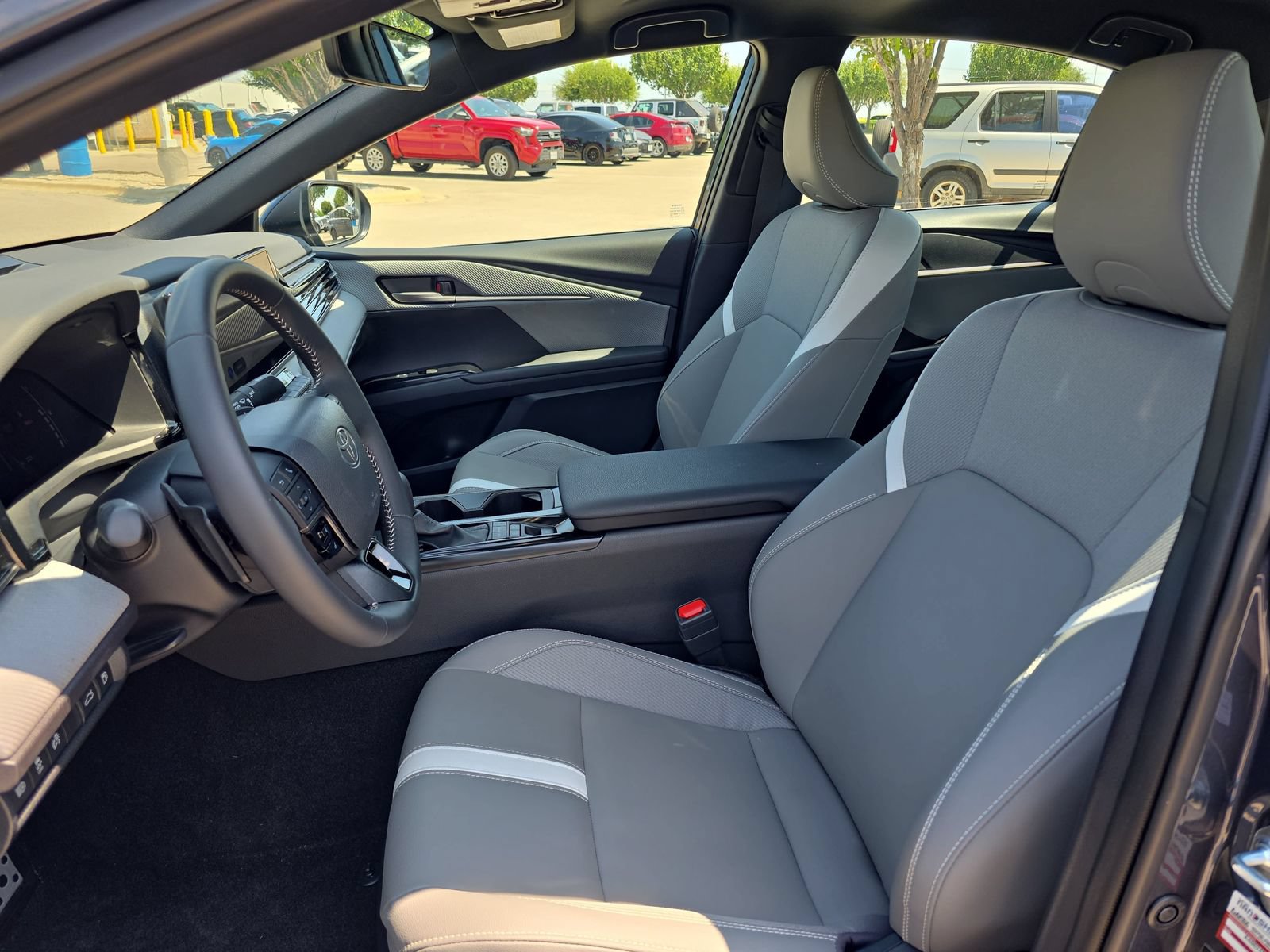 Used 2026 Toyota Camry SE w/ Multimedia Upgrade Package FWD image 12