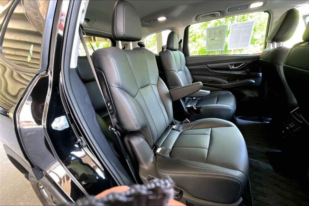 Certified 2026 Subaru Ascent Premium AWD/4WD image 15