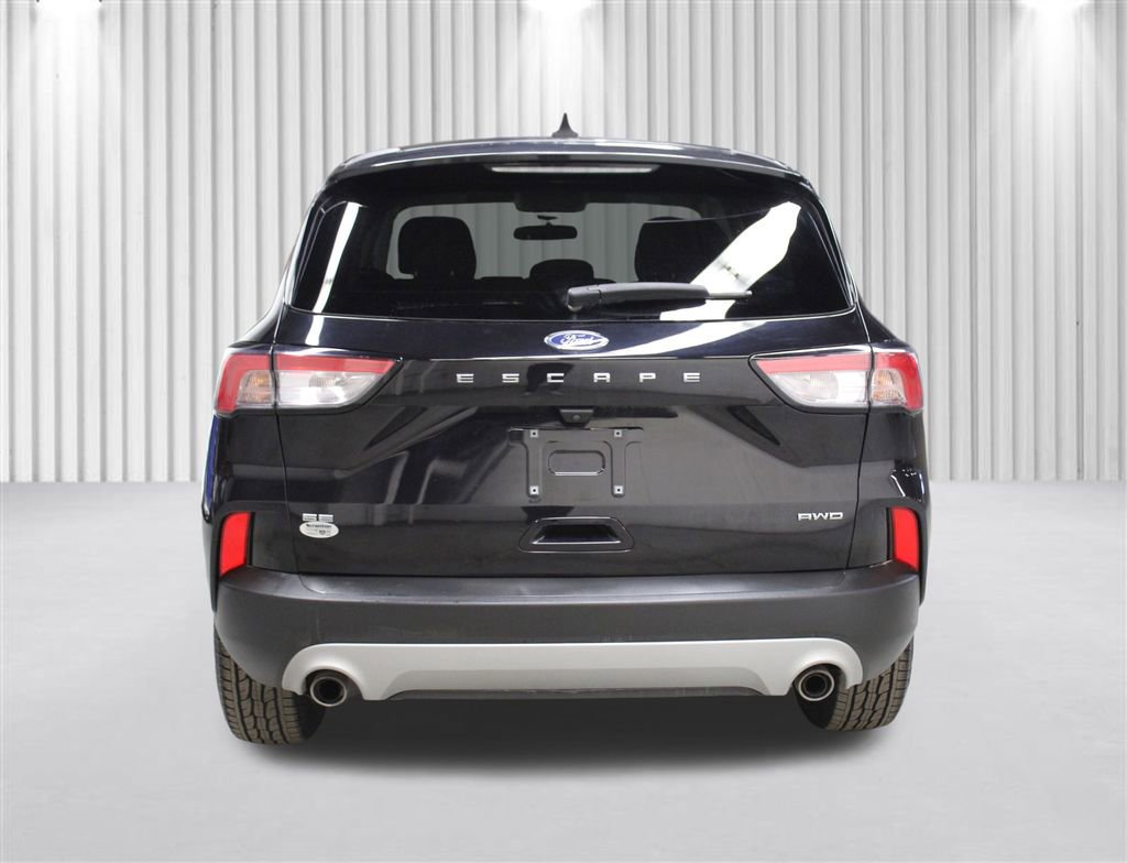 Used 2022 Ford Escape SE w/ Cold Weather Package image 4