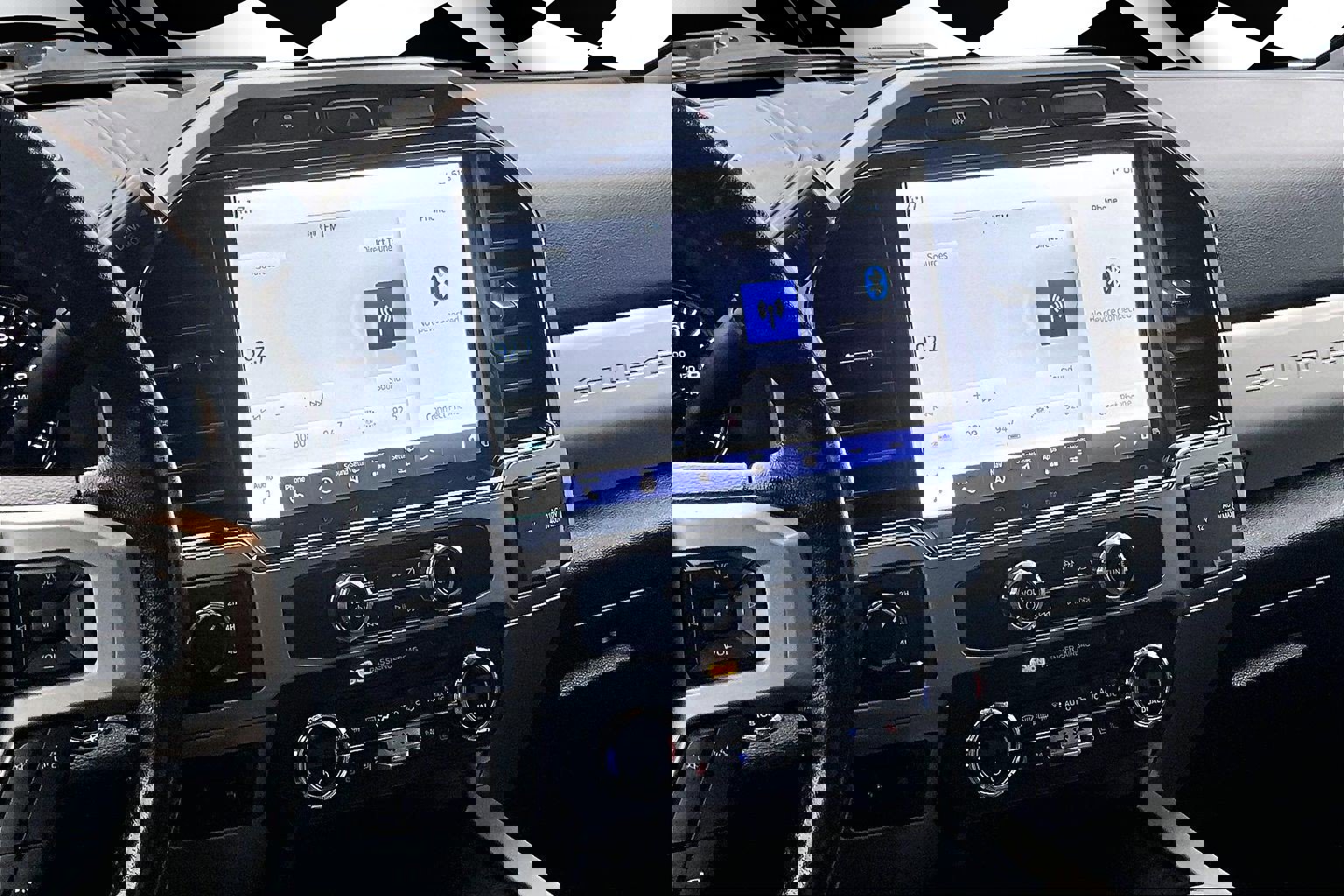 Used 2022 Ford F350 Lariat w/ Lariat Ultimate Package image 6