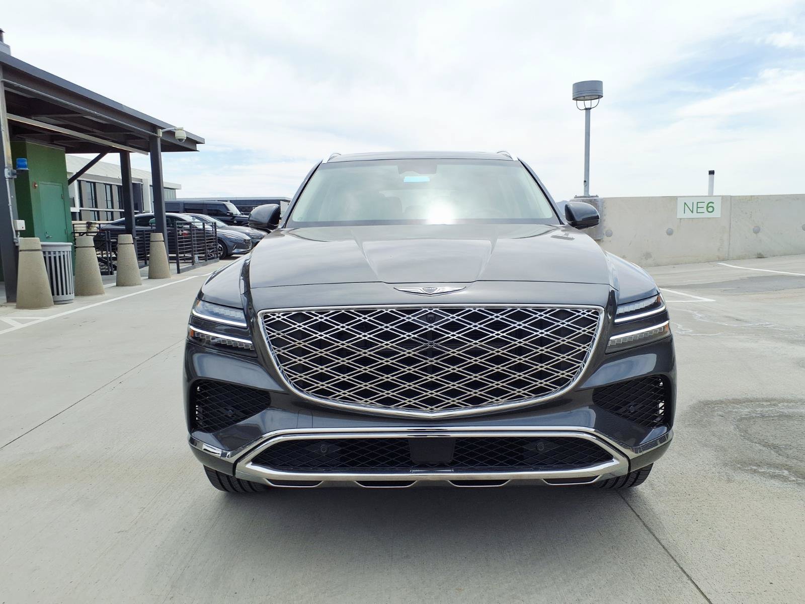 Certified 2026 Genesis GV80 3.5T Advanced AWD/4WD image 2