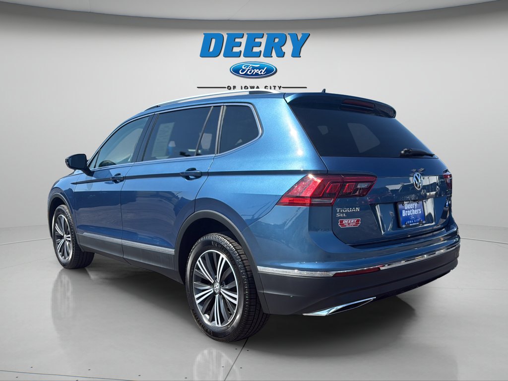 Used 2018 Volkswagen Tiguan SEL AWD/4WD image 3