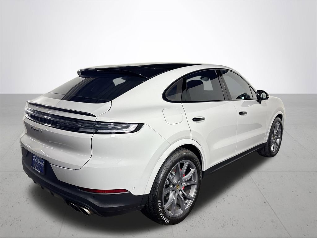 Used 2024 Porsche Cayenne S w/ Premium Package Plus (PP1) image 6