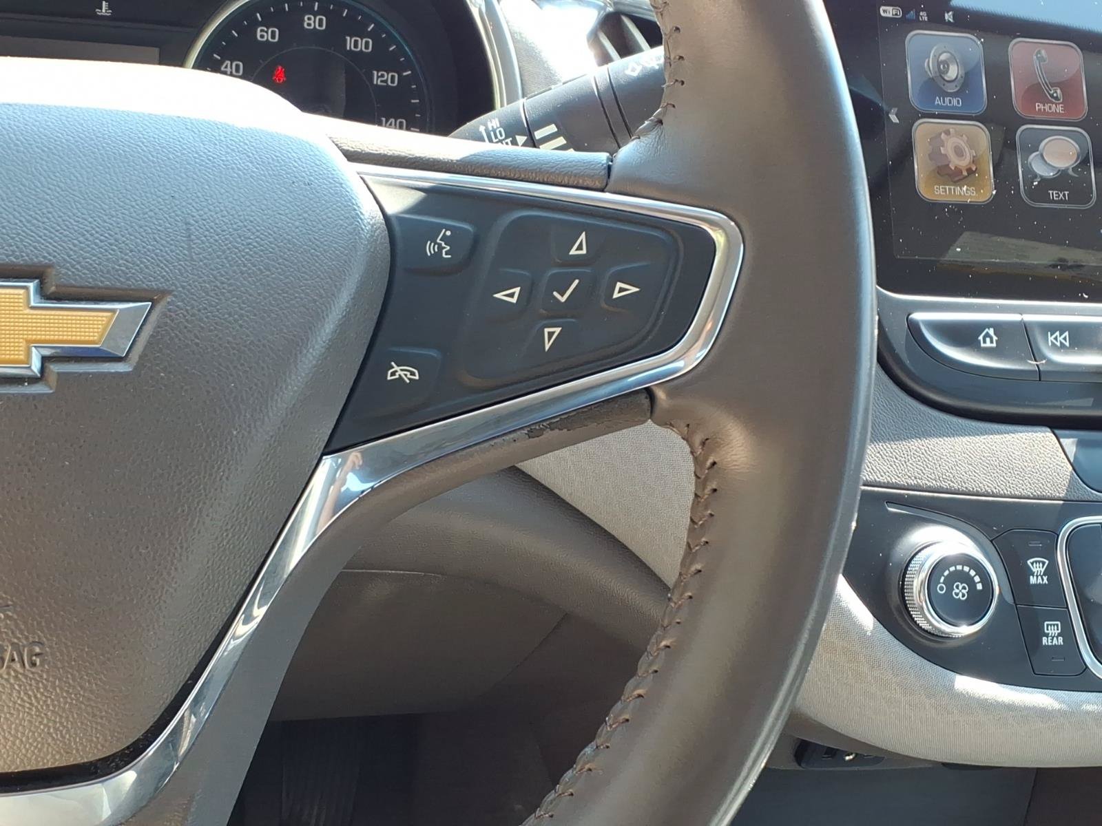 Used 2018 Chevrolet Malibu LT w/ Driver Confidence Package FWD image 18