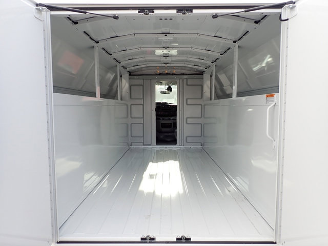 New 2026 Ford E-350 and Econoline 350 Super Duty w/ Power Equipment Group RWD image 7